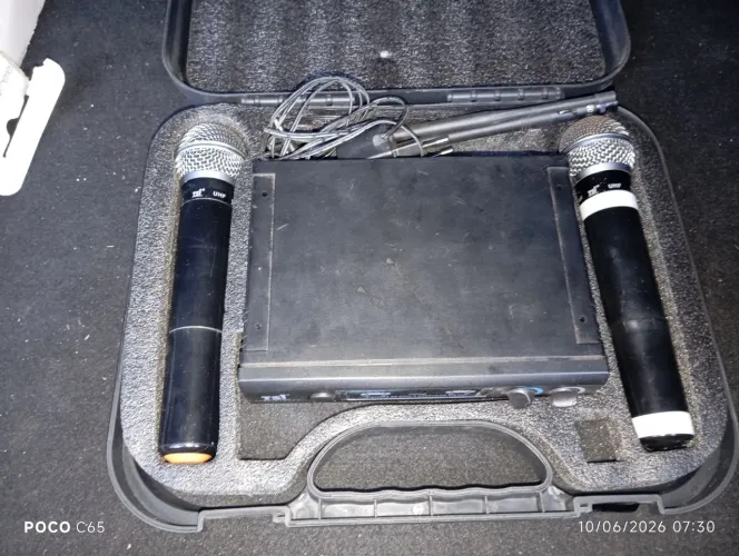 Microfone sem fio TSI 