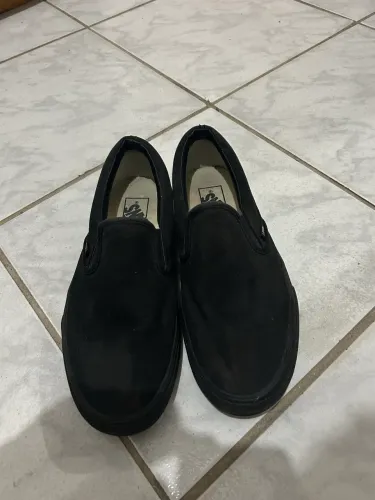 Vans em ótimo estado, usado poucas vezes 