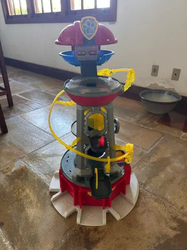 Torre patrulha canina