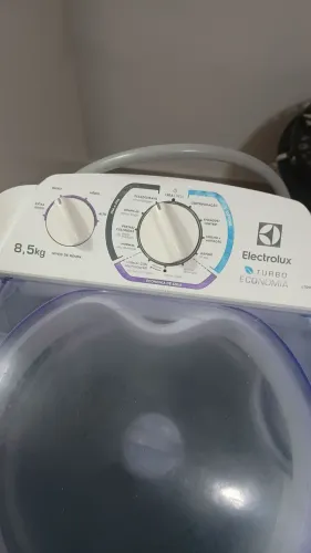 Máquina de lavar roupa Electrolux 8,5kg ( Lava e Centrífuga )