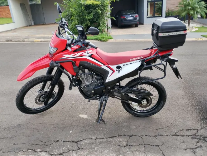 Honda Xr300l Tornado 2025 Impecável Único dono