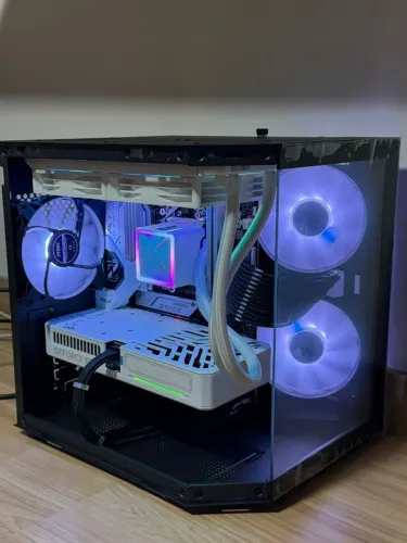 PC GAMER RTX5060