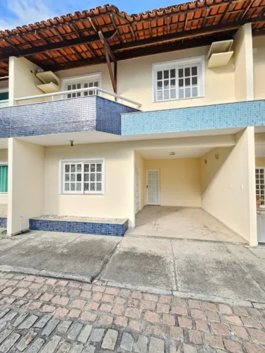 Casa 3/4 com suíte duplex no Condomínio Vale Dourado, bairro Lagoa Salgada