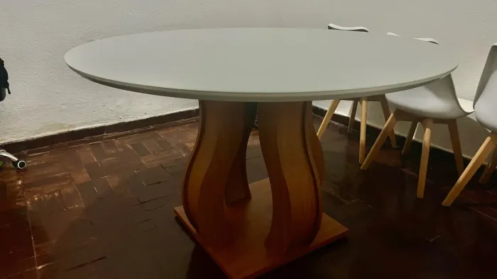 Mesa Redonda 6 Lugares Tampo Vidro/MDF para Sala de Jantar 135cm Nuance Yescasa