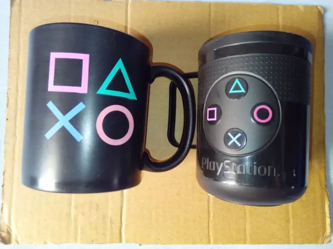Caneca PlayStation original