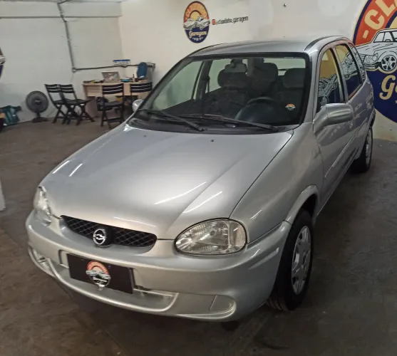 Chevrolet Corsa Hatchback 1.0 MPFI 8V 71cv 5P 2002