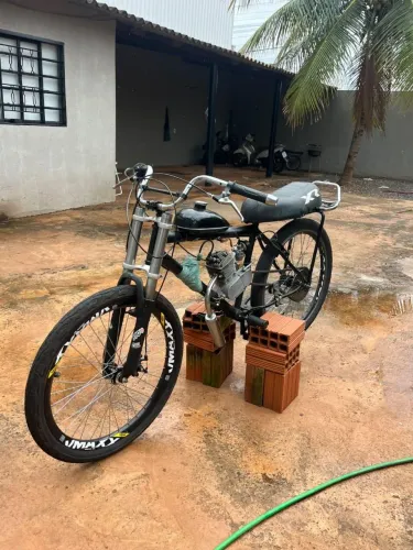 Vendo motorizada 80cc