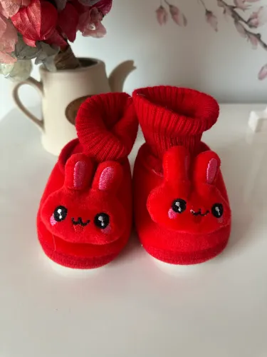 Pantufa vermelha infantil 