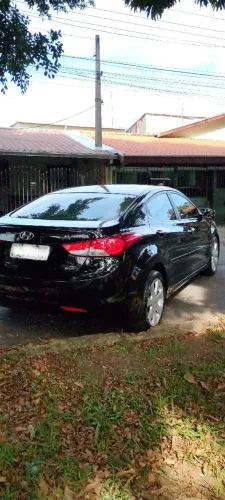 Hyundai Elantra GLS 1.8 16V Aut. 2013
