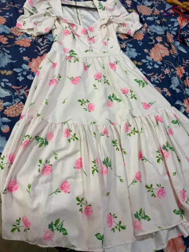 Roupas de grandes marcas semi nova