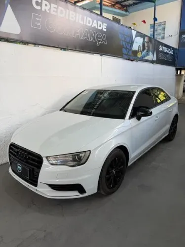 Audi A3 Sedan 1.4/ Attra. 16V TB FSI S-tronic 2015