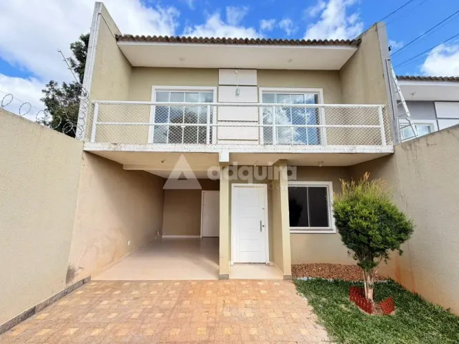 Sobrado com 3 Quartos na Vila Estrela