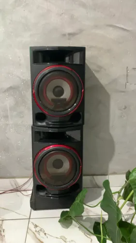 SOM LG CJ87