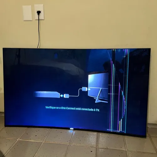 TV Samsung 55 - Curva - SUHD 4k - Tela Trincada - Modelo KS7500