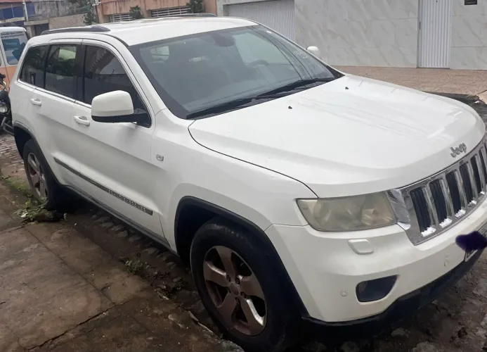 Jeep Grand Cherokee Laredo 3.6 4X4 V6 Aut. 2012