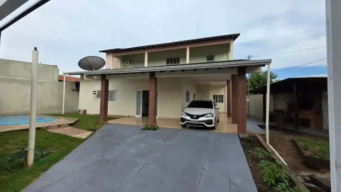 Sobrado de Esquina 4 suítes bairro Centro América - Cuiabá MT Oportunidade.