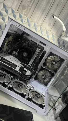 PC GAMER RYZEN 7