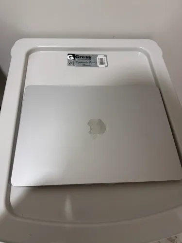 Macbook air 2026 M4 16gb 256gb