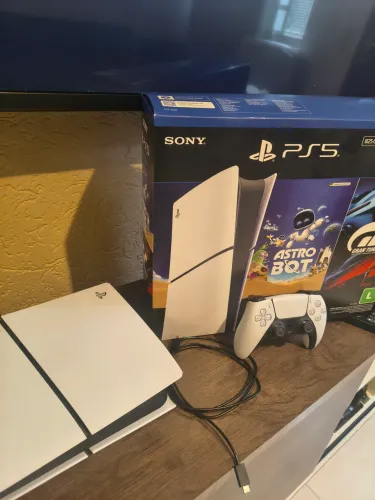 Playstation 5 825gb