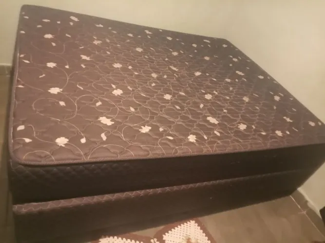 Cama box king 