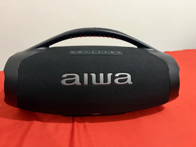 Caixa de som Boombox Aiwa