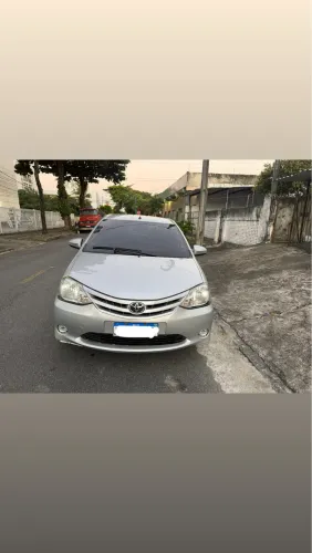 Toyota Etios XS 1.5 Flex 16V 5P Mec. 2014
