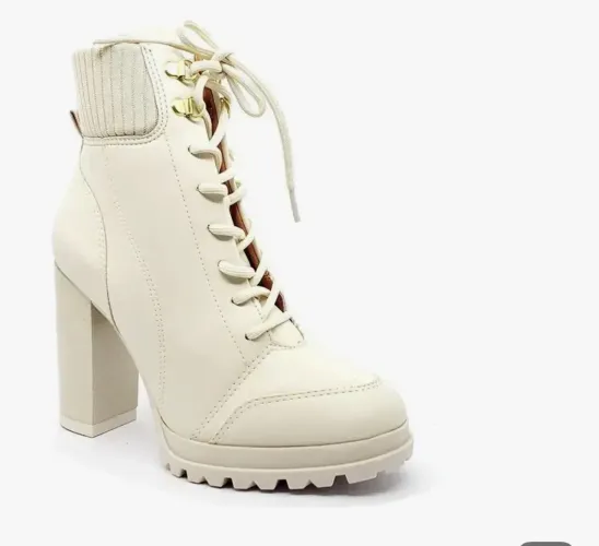 Bota Coturno Bege c/ salto