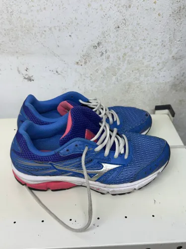 Tênis mizuno35