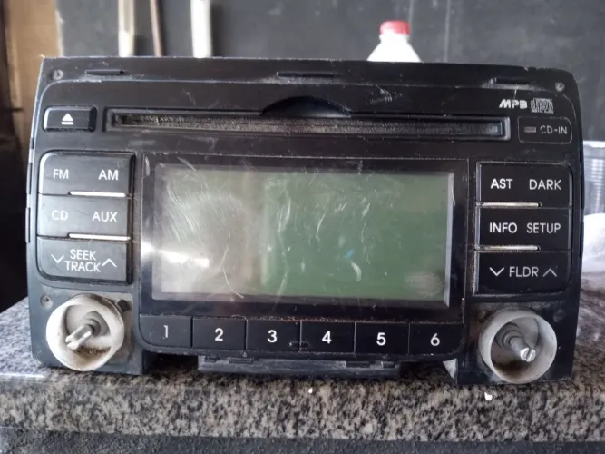 Rádio automotivo