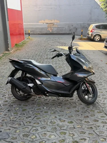 Honda PCX 160 cbs