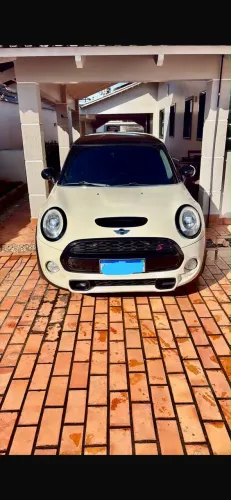 Mini Cooper S 2.0 Turbo 16V 3P Mec. 2015