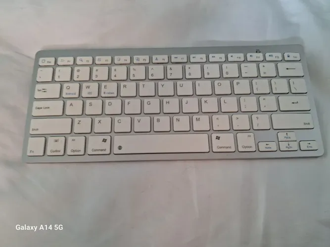 Teclado sem fio defeito