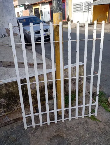 Portão ferro