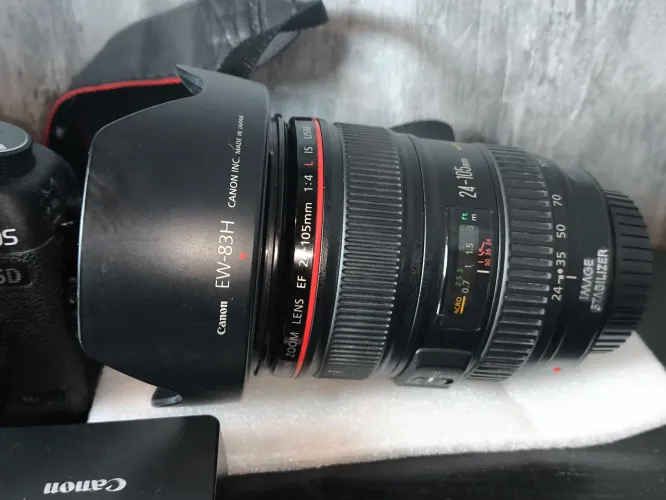 Canon EOS 5D Mark II + Lente Canon EF 24-105mm f/4L IS II USM<br>Escolha da Amazon<br>