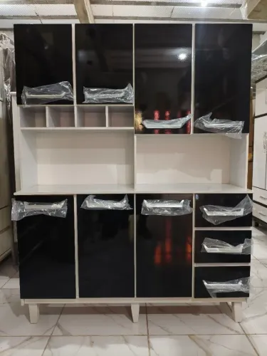 Armário cozinha 7 portas novos e com frete grátis só aqui ?