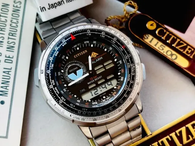 Citizen Wingman 8945 Top Na Caixa E Selo Holográfico Zero (Usado)
