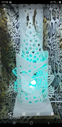 Luminária de mesa Pássaro em pvc