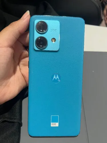 Motorola Edge 40 Neo 5G Dual SIM 256 GB 8 GB RAM 