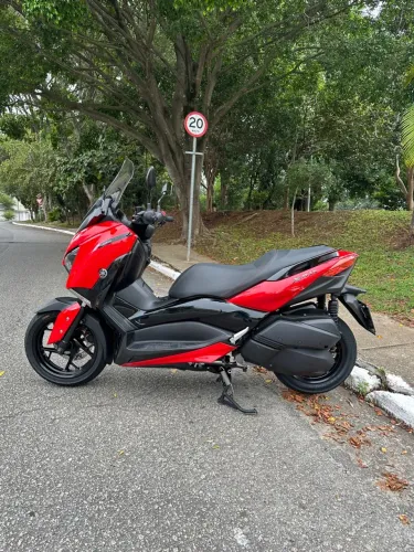 Yamaha Xmax 250 2024