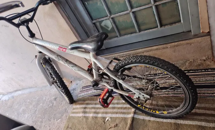 bicicleta cross aro 20 air burning