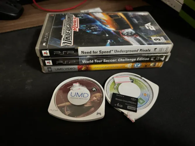 Lote Jogos Filmes e Cartao para PSP