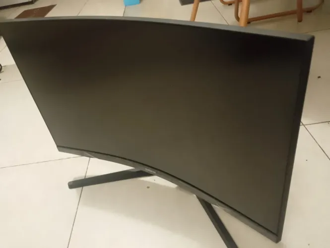 Samsung Odyssey G5, 27 , Qhd, 165hz - Troco por notebook<br><br>valor de venda 1 mil reais