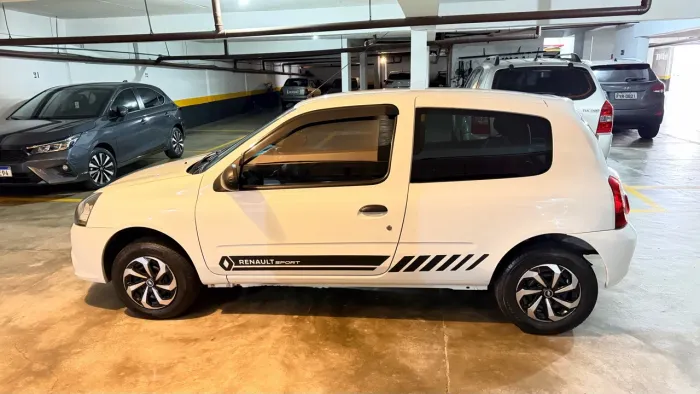 Renault Clio Authentique 1.0/1.0 Hi-power 16V 3P 2015