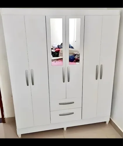 Guarda roupa real 6 portas novo
