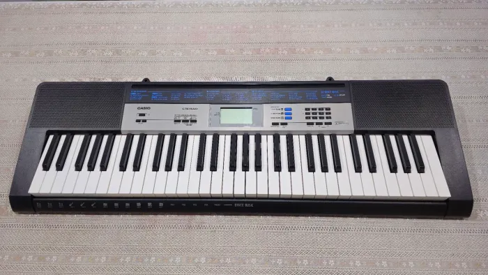 Teclado Casio CTK-1550 61 Teclas - Estado de Novo, Fonte Original