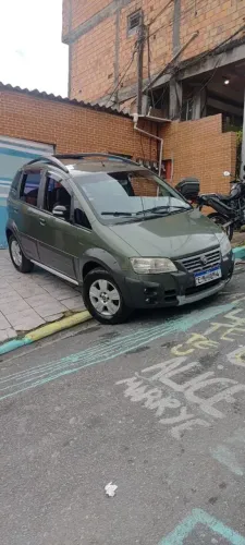 Fiat Idea Adv./ Adv.lock.dualogic 1.8 Flex 5P 2010