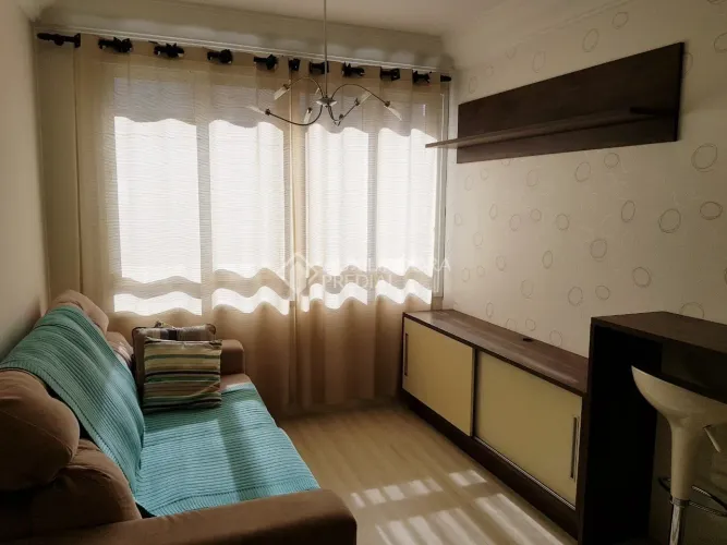 Apartamento Semi - mobiliado para aluguel em Porto Alegre