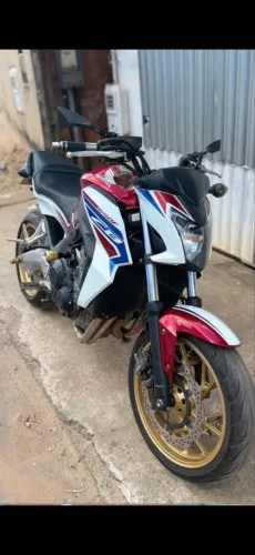 Honda CB 650f - À Venda