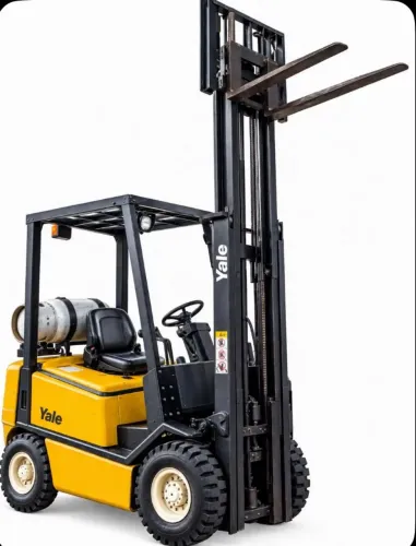 Empilhadeira Yale 2500 kgs torre dupla