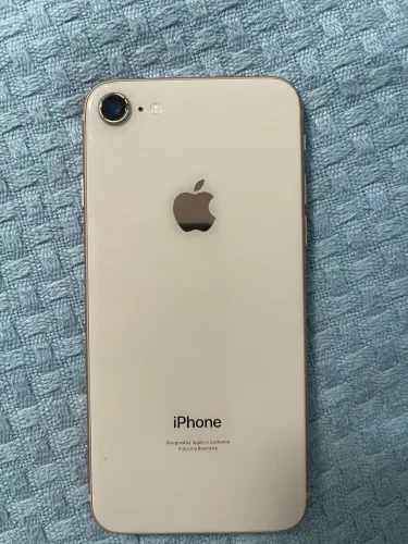 iPhone 8
